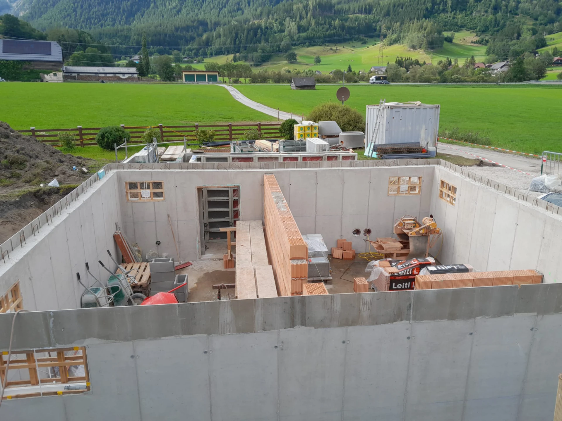 vavalser-blockhaus-keller-04